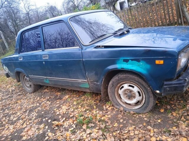 Зеленый ВАЗ 2107, объемом двигателя 1.6 л и пробегом 323 тыс. км за 350 $, фото 4 на Automoto.ua