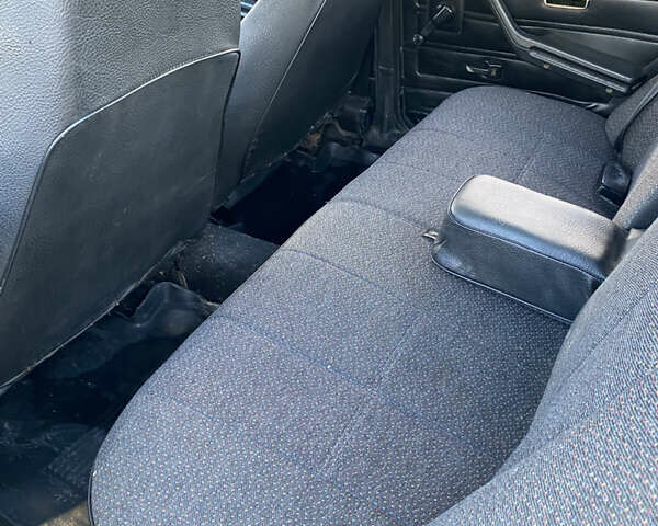 Зеленый ВАЗ 2107, объемом двигателя 1.5 л и пробегом 96 тыс. км за 1000 $, фото 13 на Automoto.ua