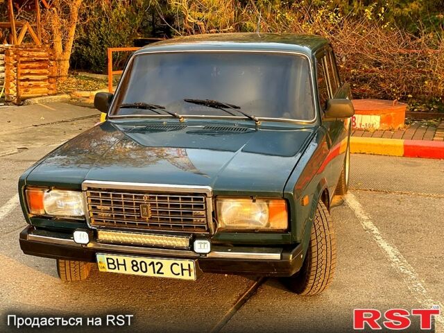 Зелений ВАЗ 2107, об'ємом двигуна 1.5 л та пробігом 53 тис. км за 1800 $, фото 2 на Automoto.ua