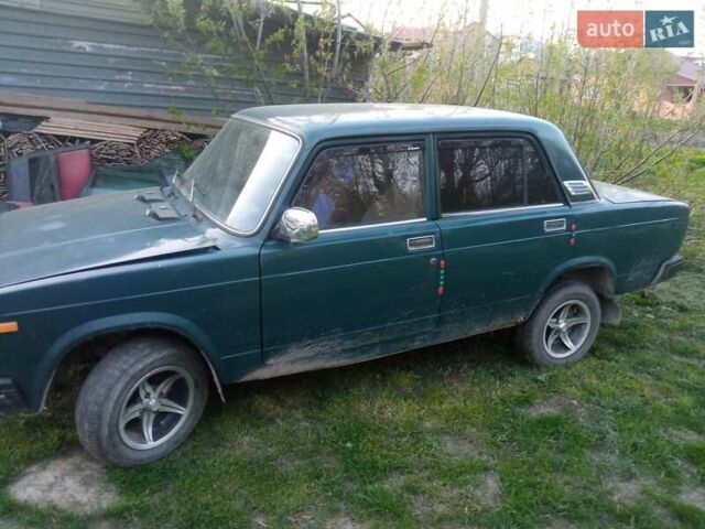 Зеленый ВАЗ 2107, объемом двигателя 1.5 л и пробегом 133 тыс. км за 600 $, фото 2 на Automoto.ua
