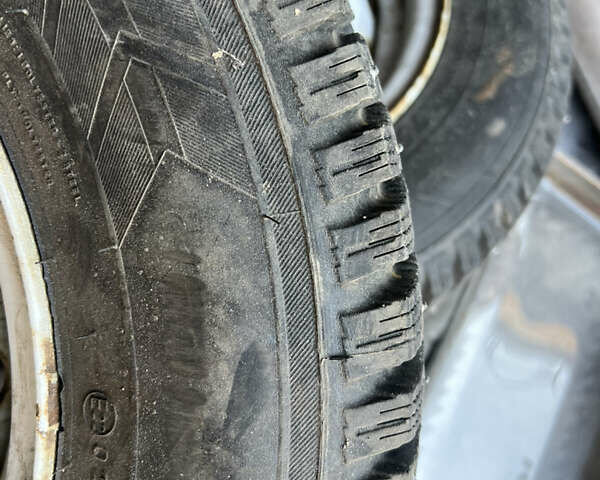 Зеленый ВАЗ 2107, объемом двигателя 1.57 л и пробегом 75 тыс. км за 900 $, фото 21 на Automoto.ua