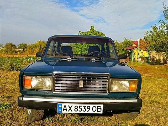 Зелений ВАЗ 2107, об'ємом двигуна 1.5 л та пробігом 92 тис. км за 1014 $, фото 1 на Automoto.ua
