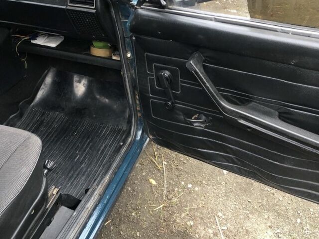 ВАЗ 2107 2002 в Ровно на Automoto.ua Зеленый ВАЗ 2107, объемом двигателя 1.5 л и пробегом 120 тыс. км за 650 $, фото 4 на Automoto.ua