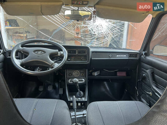 Зеленый ВАЗ 2107, объемом двигателя 1.57 л и пробегом 75 тыс. км за 900 $, фото 4 на Automoto.ua