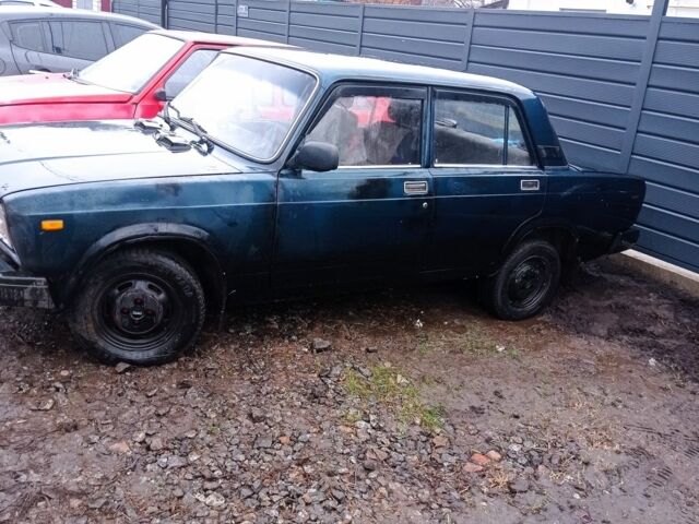 Зеленый ВАЗ 2107, объемом двигателя 1.6 л и пробегом 875 тыс. км за 650 $, фото 6 на Automoto.ua