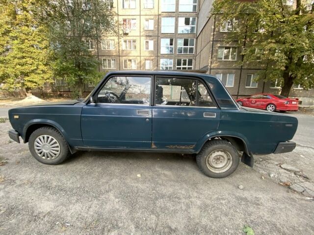 Зеленый ВАЗ 2107, объемом двигателя 1.6 л и пробегом 90 тыс. км за 716 $, фото 3 на Automoto.ua