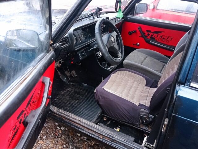 Зеленый ВАЗ 2107, объемом двигателя 1.6 л и пробегом 875 тыс. км за 650 $, фото 2 на Automoto.ua