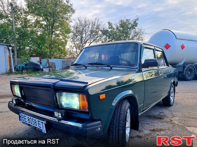ВАЗ 2107 2002 в Баштанке на Automoto.ua Зеленый ВАЗ 2107, объемом двигателя 1.5 л и пробегом 140 тыс. км за 1100 $, фото 2 на Automoto.ua
