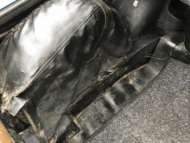 ВАЗ 2107 2002 в Ровно на Automoto.ua Зеленый ВАЗ 2107, объемом двигателя 1.5 л и пробегом 120 тыс. км за 650 $, фото 13 на Automoto.ua