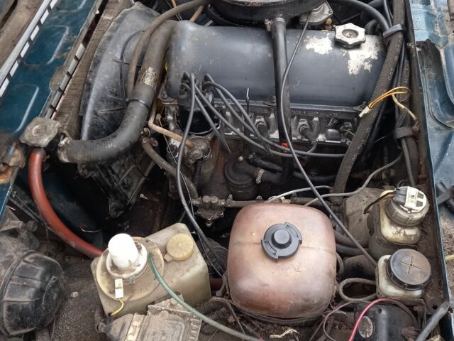 Зеленый ВАЗ 2107, объемом двигателя 0 л и пробегом 100 тыс. км за 650 $, фото 5 на Automoto.ua