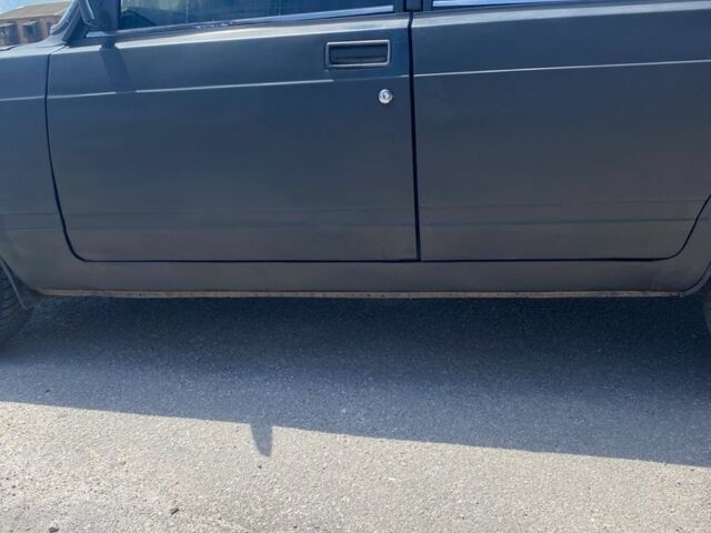 Зеленый ВАЗ 2107, объемом двигателя 1.6 л и пробегом 200 тыс. км за 600 $, фото 4 на Automoto.ua