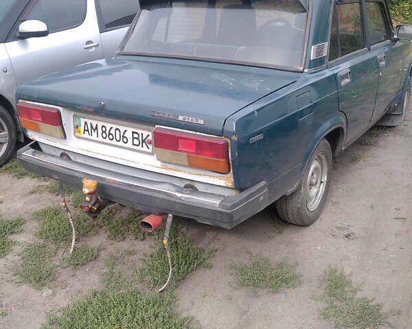 Зелений ВАЗ 2107, об'ємом двигуна 1.57 л та пробігом 300 тис. км за 900 $, фото 1 на Automoto.ua