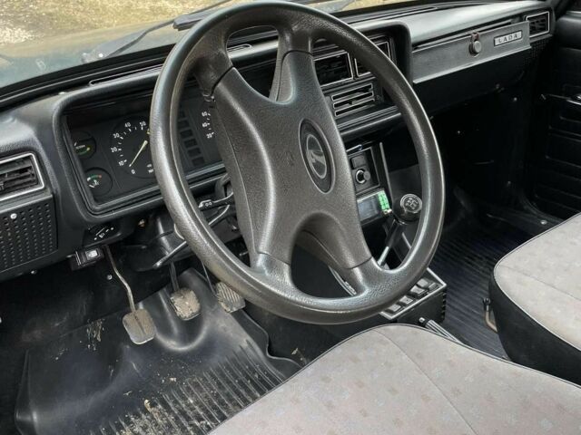 Зеленый ВАЗ 2107, объемом двигателя 1.6 л и пробегом 135 тыс. км за 1000 $, фото 5 на Automoto.ua