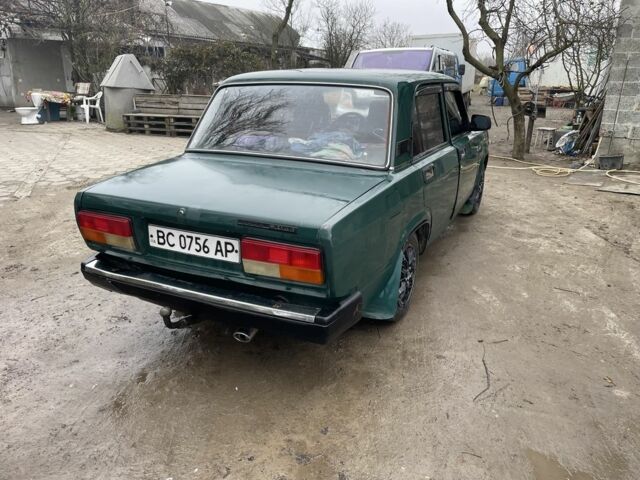 Зеленый ВАЗ 2107, объемом двигателя 1.5 л и пробегом 3 тыс. км за 800 $, фото 3 на Automoto.ua