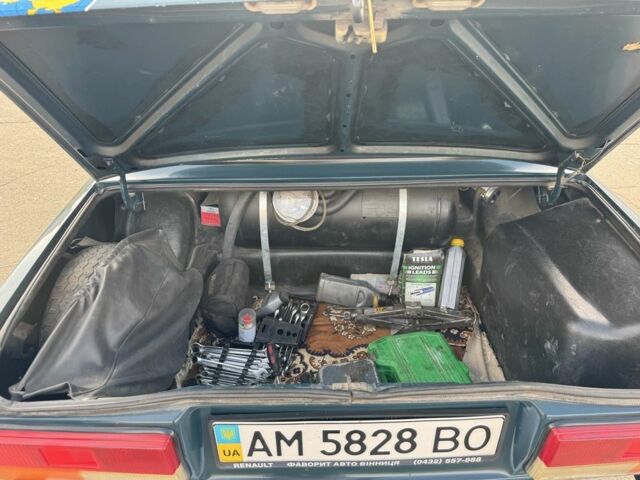 Зеленый ВАЗ 2107, объемом двигателя 1.6 л и пробегом 187 тыс. км за 1250 $, фото 7 на Automoto.ua