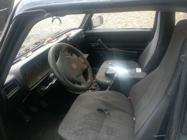 ВАЗ 2107 2003 в Славянске на Automoto.ua Зеленый ВАЗ 2107, объемом двигателя 0 л и пробегом 100 тыс. км за 601 $, фото 8 на Automoto.ua