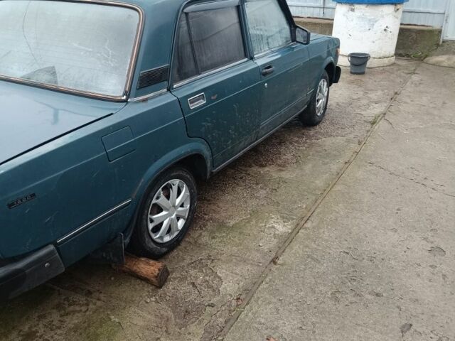 Зеленый ВАЗ 2107, объемом двигателя 1.6 л и пробегом 59 тыс. км за 800 $, фото 2 на Automoto.ua