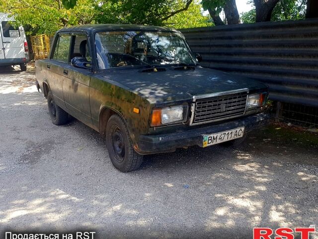 Зеленый ВАЗ 2107, объемом двигателя 1.5 л и пробегом 200 тыс. км за 500 $, фото 3 на Automoto.ua