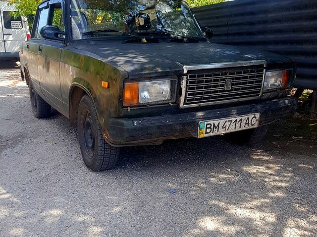 Зеленый ВАЗ 2107, объемом двигателя 1.5 л и пробегом 200 тыс. км за 500 $, фото 5 на Automoto.ua