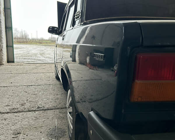 Зеленый ВАЗ 2107, объемом двигателя 1.45 л и пробегом 69 тыс. км за 2000 $, фото 12 на Automoto.ua