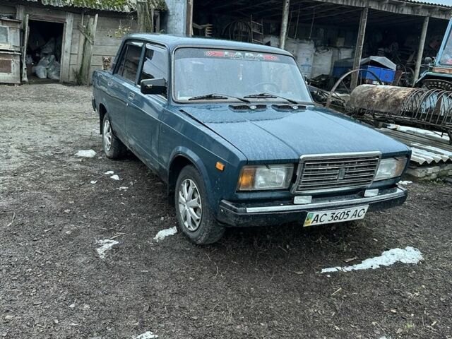 Зеленый ВАЗ 2107, объемом двигателя 1.3 л и пробегом 100 тыс. км за 700 $, фото 6 на Automoto.ua