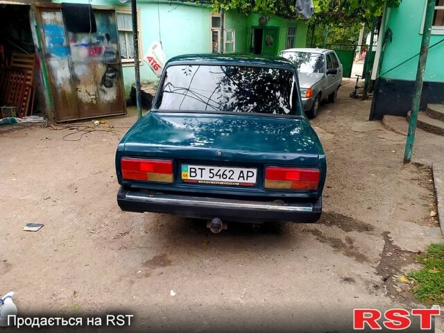 Зеленый ВАЗ 2107, объемом двигателя 1.5 л и пробегом 200 тыс. км за 968 $, фото 5 на Automoto.ua