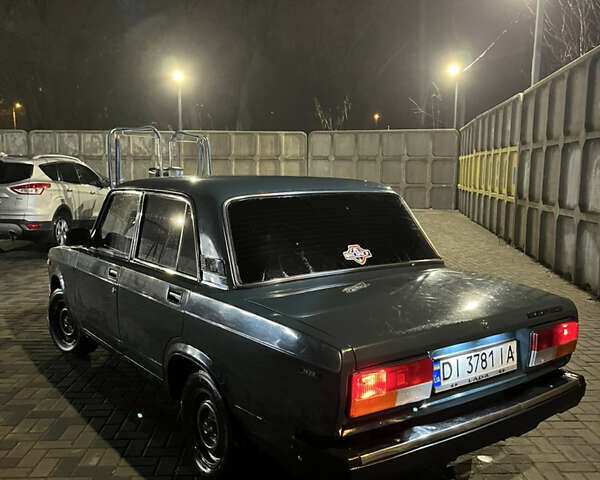 Зеленый ВАЗ 2107, объемом двигателя 1.6 л и пробегом 170 тыс. км за 1450 $, фото 1 на Automoto.ua