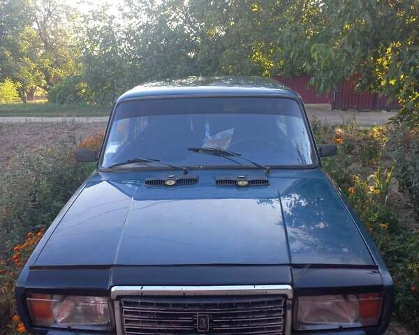 ВАЗ 2107 2003 в Тульчине на Automoto.ua Зеленый ВАЗ 2107, объемом двигателя 1.6 л и пробегом 200 тыс. км за 2000 $, фото 6 на Automoto.ua