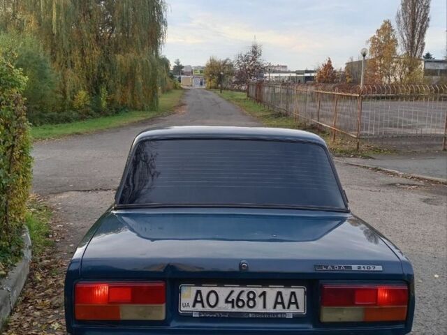 Зеленый ВАЗ 2107, объемом двигателя 1.5 л и пробегом 135 тыс. км за 1100 $, фото 6 на Automoto.ua