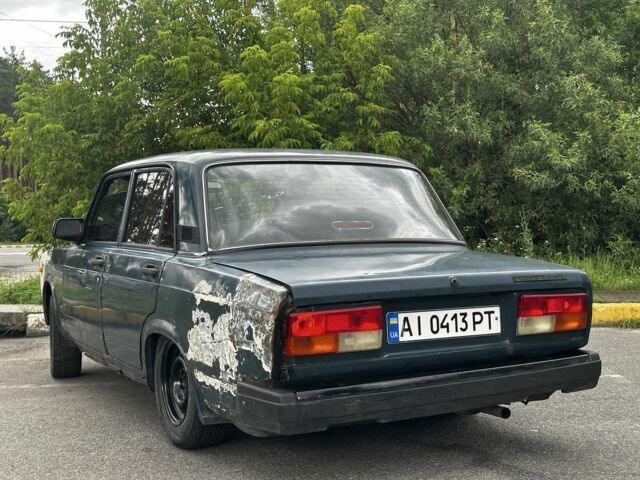 Зеленый ВАЗ 2107, объемом двигателя 1.5 л и пробегом 50 тыс. км за 553 $, фото 3 на Automoto.ua