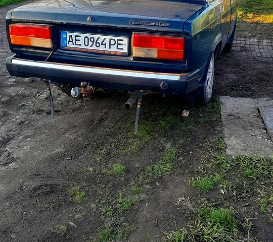 Зеленый ВАЗ 2107, объемом двигателя 1.5 л и пробегом 94 тыс. км за 800 $, фото 2 на Automoto.ua
