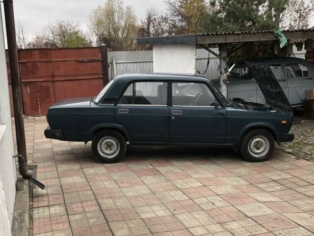 Зеленый ВАЗ 2107, объемом двигателя 1.5 л и пробегом 160 тыс. км за 500 $, фото 1 на Automoto.ua