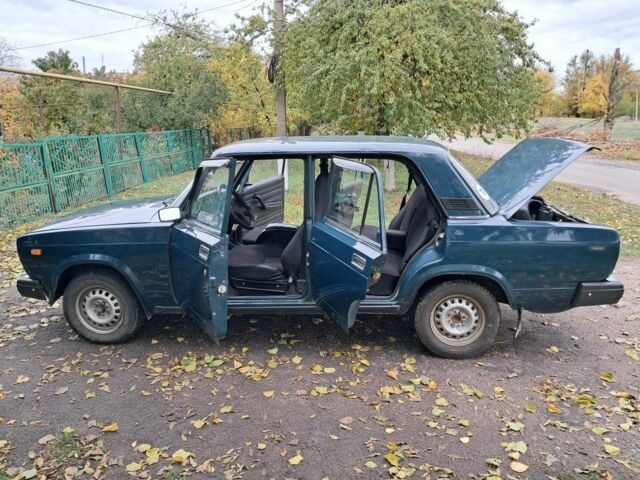 ВАЗ 2107 2004 в Новомосковске на Automoto.ua Зеленый ВАЗ 2107, объемом двигателя 1.5 л и пробегом 22 тыс. км за 2100 $, фото 1 на Automoto.ua