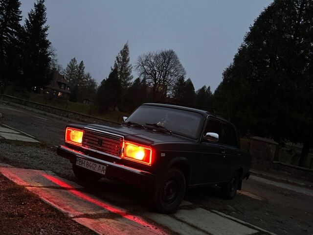 Зеленый ВАЗ 2107, объемом двигателя 0 л и пробегом 49 тыс. км за 900 $, фото 1 на Automoto.ua