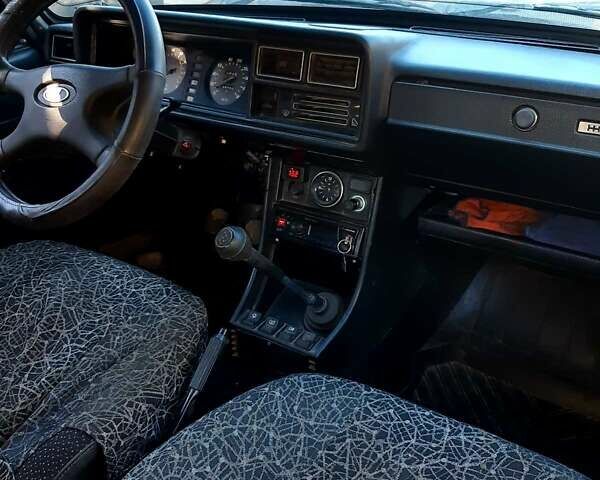 Зеленый ВАЗ 2107, объемом двигателя 1.45 л и пробегом 50 тыс. км за 1700 $, фото 3 на Automoto.ua