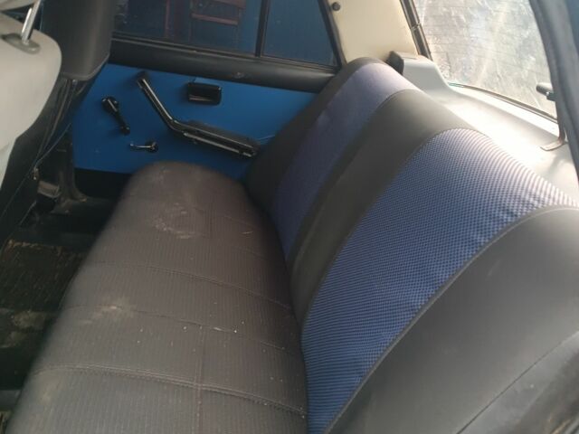 Зеленый ВАЗ 2107, объемом двигателя 1.5 л и пробегом 57 тыс. км за 1000 $, фото 4 на Automoto.ua