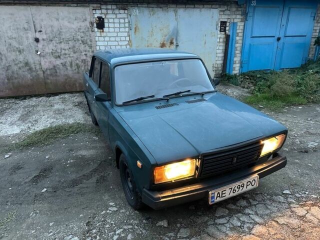 Зелений ВАЗ 2107, об'ємом двигуна 1.5 л та пробігом 190 тис. км за 600 $, фото 1 на Automoto.ua