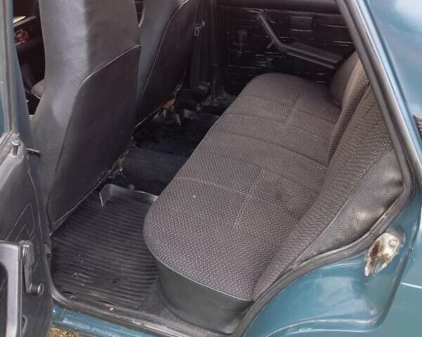 Зеленый ВАЗ 2107, объемом двигателя 1.45 л и пробегом 100 тыс. км за 1250 $, фото 3 на Automoto.ua