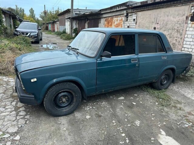 Зелений ВАЗ 2107, об'ємом двигуна 1.5 л та пробігом 190 тис. км за 600 $, фото 5 на Automoto.ua
