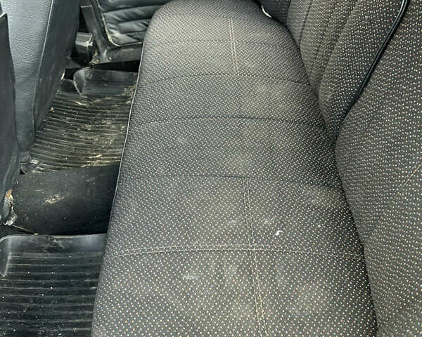 Зеленый ВАЗ 2107, объемом двигателя 1.5 л и пробегом 123 тыс. км за 1413 $, фото 6 на Automoto.ua