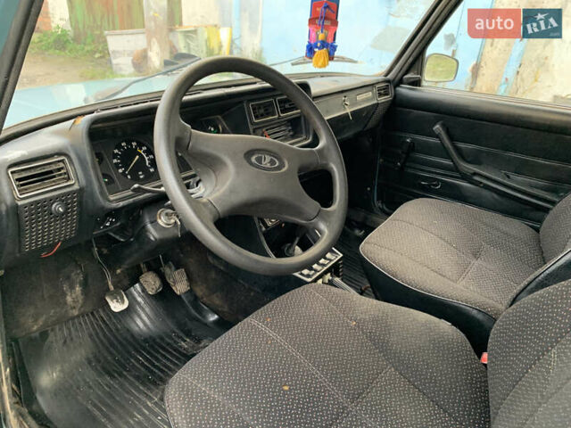 Зеленый ВАЗ 2107, объемом двигателя 1.5 л и пробегом 250 тыс. км за 500 $, фото 6 на Automoto.ua