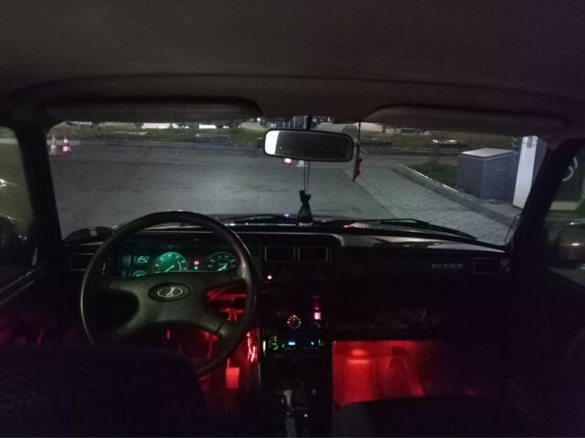 Зеленый ВАЗ 2107, объемом двигателя 1.5 л и пробегом 135 тыс. км за 1100 $, фото 2 на Automoto.ua