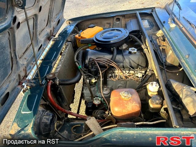 Зеленый ВАЗ 2107, объемом двигателя 1.5 л и пробегом 100 тыс. км за 800 $, фото 7 на Automoto.ua