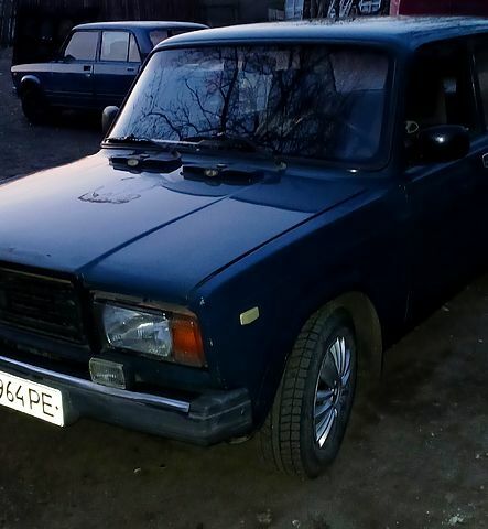 ВАЗ 2107 2004 у Лозовой на Automoto.ua Зелений ВАЗ 2107, об'ємом двигуна 1.5 л та пробігом 200 тис. км за 800 $, фото 1 на Automoto.ua