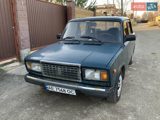 Зеленый ВАЗ 2107, объемом двигателя 1.5 л и пробегом 200 тыс. км за 710 $, фото 1 на Automoto.ua