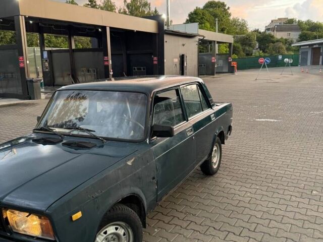 Зеленый ВАЗ 2107, объемом двигателя 1.5 л и пробегом 20 тыс. км за 677 $, фото 7 на Automoto.ua