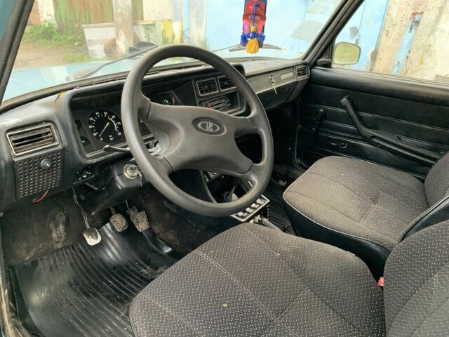 Зеленый ВАЗ 2107, объемом двигателя 1.3 л и пробегом 350 тыс. км за 500 $, фото 6 на Automoto.ua