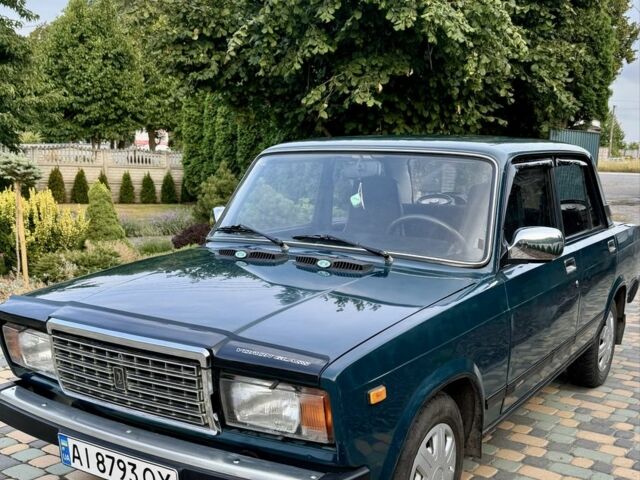 Зеленый ВАЗ 2107, объемом двигателя 1.5 л и пробегом 120 тыс. км за 1700 $, фото 1 на Automoto.ua
