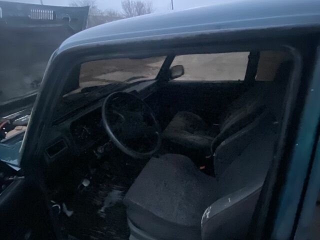 Зелений ВАЗ 2107, об'ємом двигуна 1.5 л та пробігом 845 тис. км за 1000 $, фото 6 на Automoto.ua