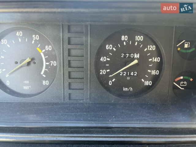 Зеленый ВАЗ 2107, объемом двигателя 1.5 л и пробегом 221 тыс. км за 1200 $, фото 5 на Automoto.ua